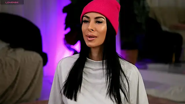 EvaAmanti online show from 01-18-26, 04:27