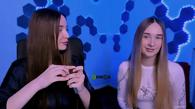 leslie bird online show from 12-16-25, 10:09