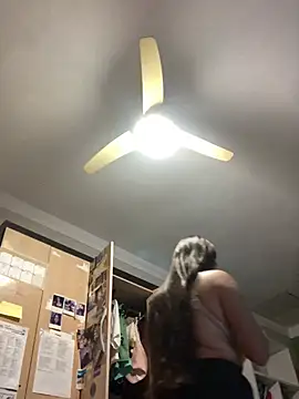 Snapshot of larj021bb chatting on 02-05-26, 09:19 larj021bb online show from 02-05-26, 09:19