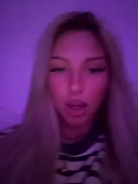 blondeeee online show from 05-04-26, 04:58