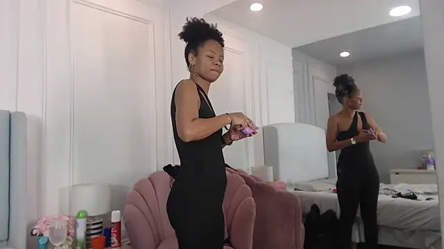 ChantalGarner online show from 12-02-25, 12:54