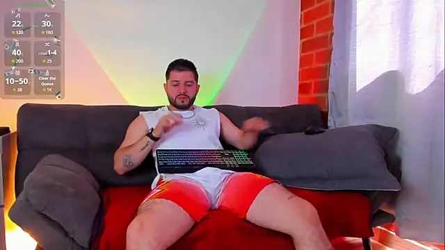 TomSloam online show from 10-19-25, 01:45