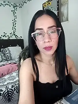 Snapshot of YaraDuartee chatting on 03-03-26, 12:50 YaraDuartee online show from 03-03-26, 12:50