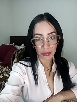 Snapshot of YaraDuartee chatting on 03-29-26, 01:05 YaraDuartee online show from 03-29-26, 01:05