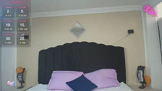 GabySweett  online show from 11-13-25, 12:26