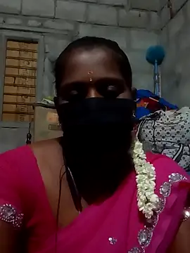 Snapshot of Tamil_Hot_Sandy chatting on 10-03-25, 04:15 Tamil Hot Sandy online show from 10-03-25, 04:15