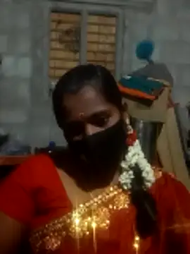 Snapshot of Tamil_Hot_Sandy chatting on 11-10-25, 05:01 Tamil Hot Sandy online show from 11-10-25, 05:01