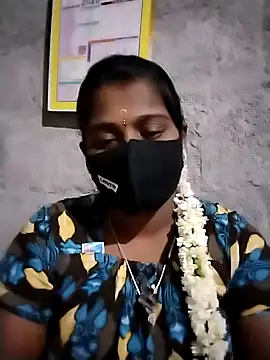 Snapshot of Tamil_Hot_Sandy chatting on 01-09-26, 03:59 Tamil Hot Sandy online show from 01-09-26, 03:59