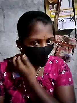 Snapshot of Tamil_Hot_Sandy chatting on 02-03-26, 06:24 Tamil Hot Sandy online show from 02-03-26, 06:24