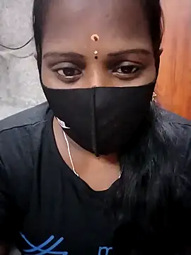 Snapshot of Tamil_Hot_Sandy chatting on 02-21-26, 04:19 Tamil Hot Sandy online show from 02-21-26, 04:19