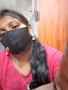 Snapshot of Tamil_Hot_Sandy chatting on 02-27-26, 06:24 Tamil Hot Sandy online show from 02-27-26, 06:24