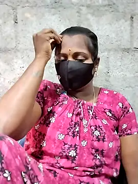 Snapshot of Tamil_Hot_Sandy chatting on 03-03-26, 05:35 Tamil Hot Sandy online show from 03-03-26, 05:35