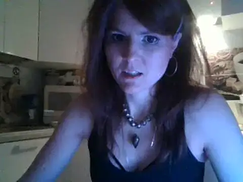 Snapshot of Arivonne chatting on 02-22-26, 08:18 Arivonne online show from 02-22-26, 08:18