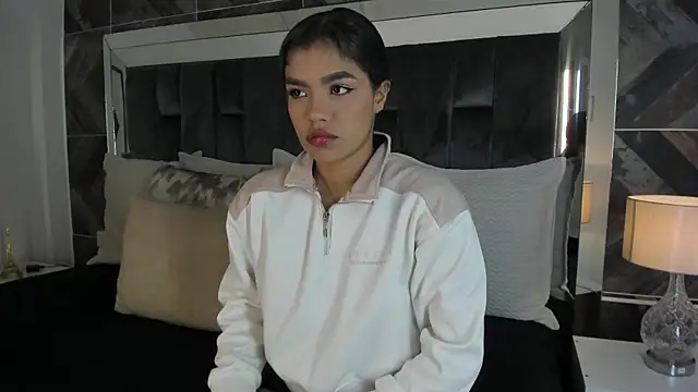 NaylaGrey online show from 07-03-26, 03:35