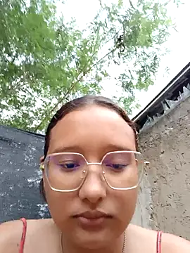 young dairy01 online show from 11-04-25, 12:15