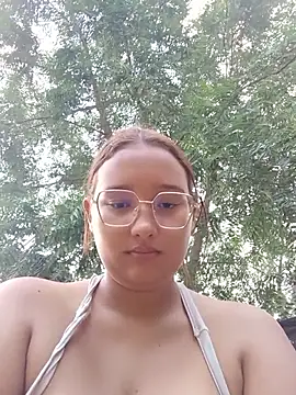 young dairy01 online show from 12-22-25, 12:02