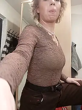 Snapshot of Conny_Shellie chatting on 03-10-26, 07:02 Conny Shellie online show from 03-10-26, 07:02