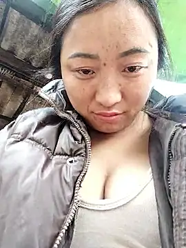 zhen-zo online show from 10-27-25, 02:37