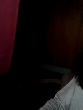 Snapshot of Ballsleakk chatting on 02-07-26, 02:48 Ballsleakk online show from 02-07-26, 02:48