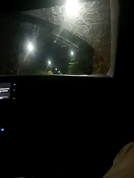 Snapshot of Ballsleakk chatting on 03-24-26, 07:30 Ballsleakk online show from 03-24-26, 07:30