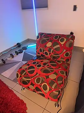 Snapshot of zamir333 chatting on 02-11-26, 03:11 zamir333 online show from 02-11-26, 03:11