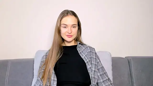 LilMary  online show from 12-18-25, 07:14