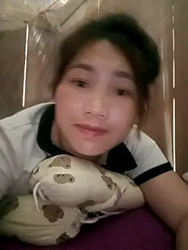 min-xinh online show from 10-06-25, 05:38