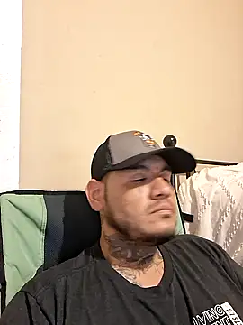 itsJrivera24 online show from 10-01-25, 04:13