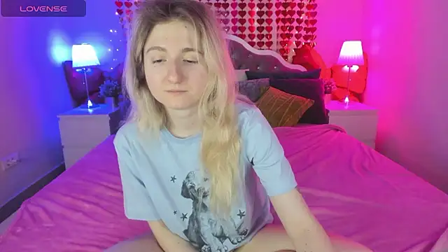 CamillaDreamer online show from 02-22-26, 09:24