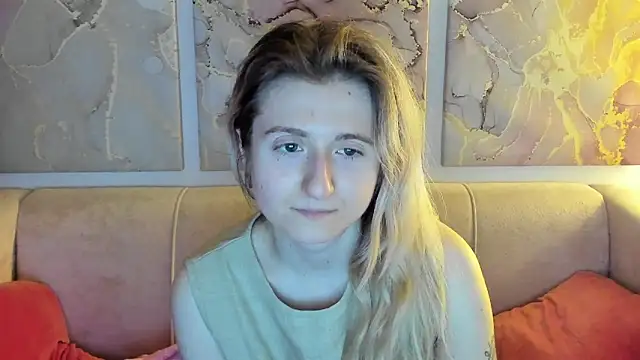 CamillaDreamer online show from 04-18-26, 11:38