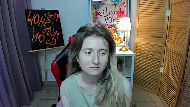 Snapshot of CamillaDreamer chatting on 07-11-26, 11:06 CamillaDreamer online show from 07-11-26, 11:06
