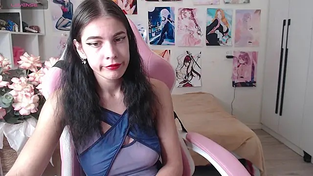 Snapshot of LidaAngel21 chatting on 10-18-25, 02:25 LidaAngel21 online show from 10-18-25, 02:25