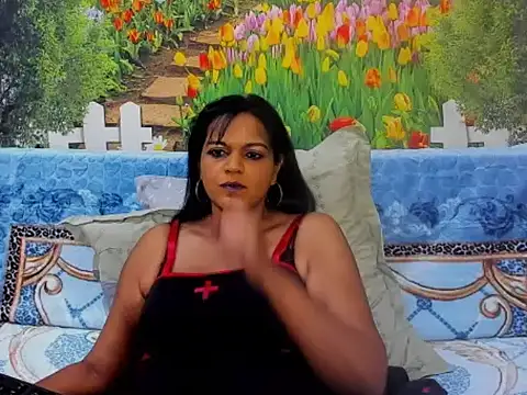 Snapshot of indianswtbella chatting on 10-14-25, 05:52 indianswtbella online show from 10-14-25, 05:52