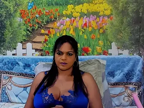 Snapshot of indianswtbella chatting on 10-15-25, 04:56 indianswtbella online show from 10-15-25, 04:56