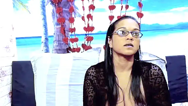 Snapshot of indianswtbella chatting on 02-27-26, 05:07 indianswtbella online show from 02-27-26, 05:07