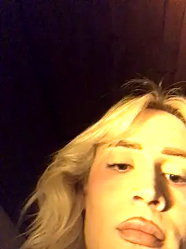 alexawinterrr online show from 11-04-25, 04:11