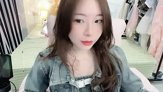 Gardenia-222 online show from 12-14-25, 01:49