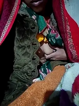 Lona2525 online show from 12-21-25, 07:10