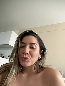 Mariana gom online show from 07-06-26, 03:03
