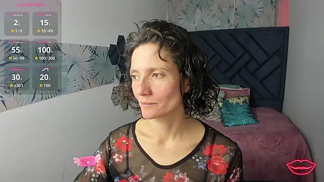 Valery More   online show from 02-26-26, 01:10