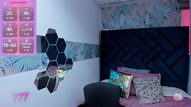 Valery More   online show from 03-31-26, 01:33