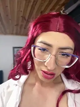 Snapshot of NICOLLE__12 chatting on 07-22-26, 04:04 NICOLLE 12 online show from 07-22-26, 04:04