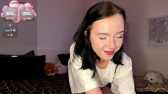 Snapshot of KayaNorth chatting on 01-09-26, 05:04 KayaNorth online show from 01-09-26, 05:04