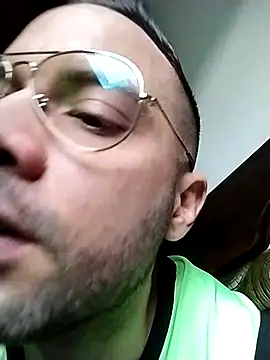 Snapshot of Jacobogar chatting on 09-27-25, 08:36 Jacobogar online show from 09-27-25, 08:36