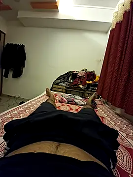 Snapshot of devid3795 chatting on 11-10-25, 05:45 devid3795 online show from 11-10-25, 05:45