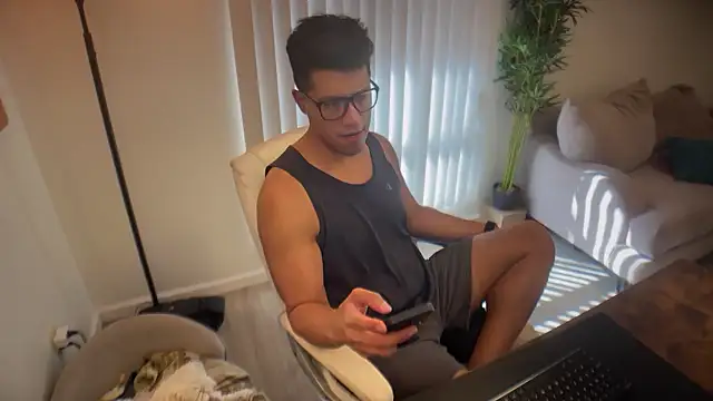 austinfxxx online show from 10-17-25, 09:50