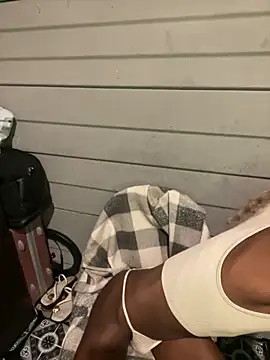 gingergirl67  online show from 11-04-25, 10:42