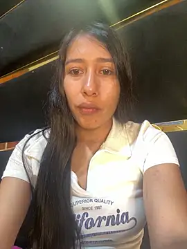 Amelia Rivas online show from 06-05-26, 05:40