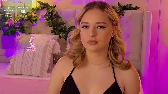 EllyLinn online show from 02-01-26, 05:11