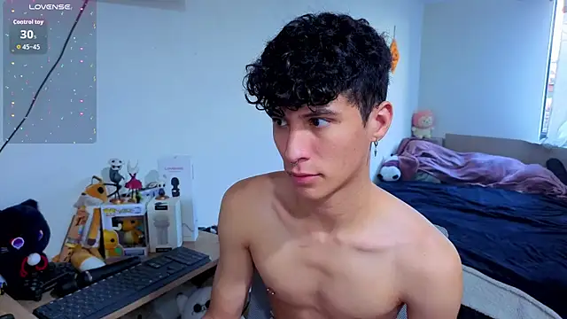 TwoBoys4Cum online show from 11-22-25, 09:36